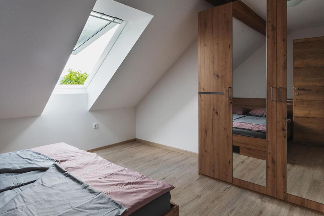 Apartmaji Gorenc Bled Bagian luar foto